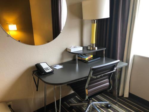 Hotel Super 8 By Wyndham Pocatello Pokój zdjęcie